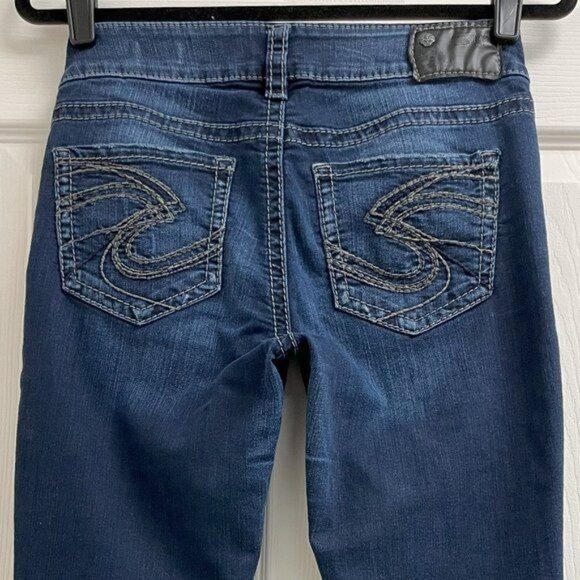 Silver Suki Skinny Dark Blue Jeans Size 27 x 31 Classic Preppy Versatile Casual - Picture 5 of 12